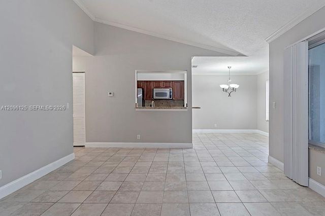 815 W Boynton Beach Boulevard 11-206, Boynton Beach, FL 33426