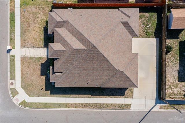 2604 Caledonia Street, Edinburg, TX 78542