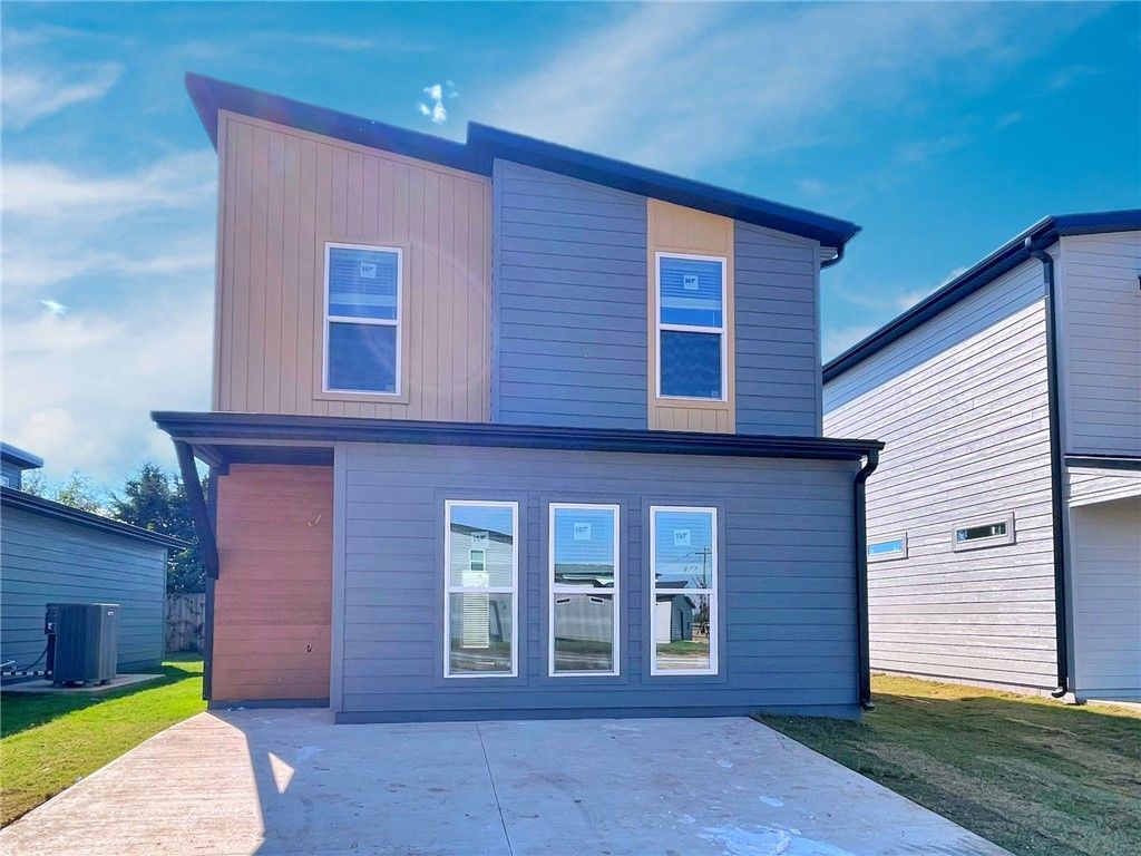 821 Reading Railroad Lane, Bentonville, AR 72713