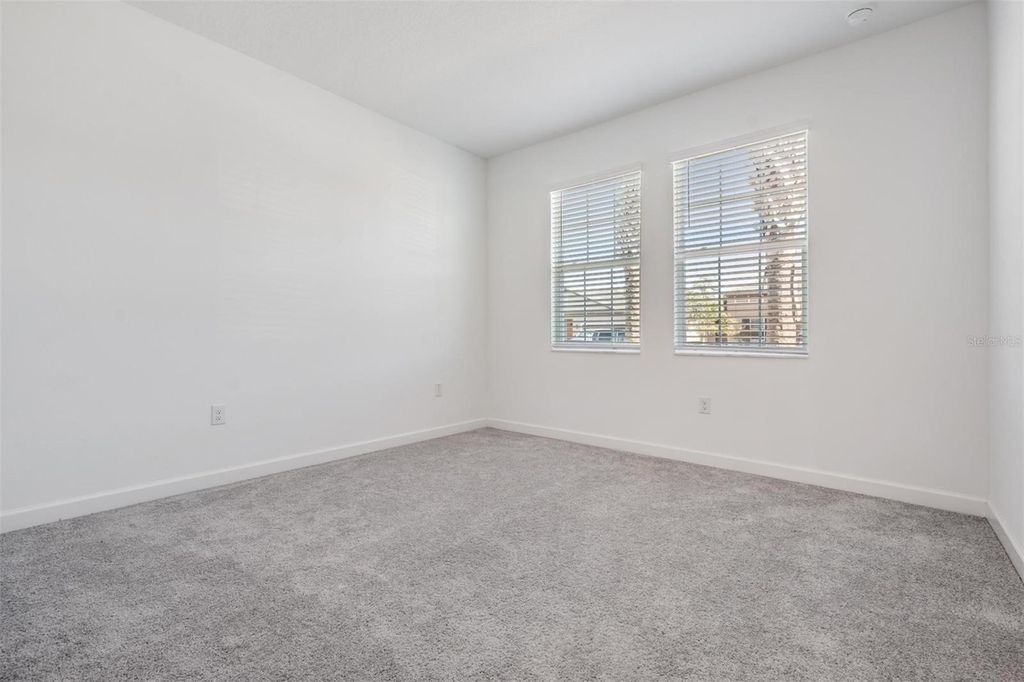 Image 26 of property listing at 10515 GABLE DIG LOOP, San Antonio, FL 33576