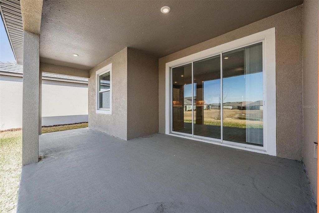 Image 28 of property listing at 10515 GABLE DIG LOOP, San Antonio, FL 33576