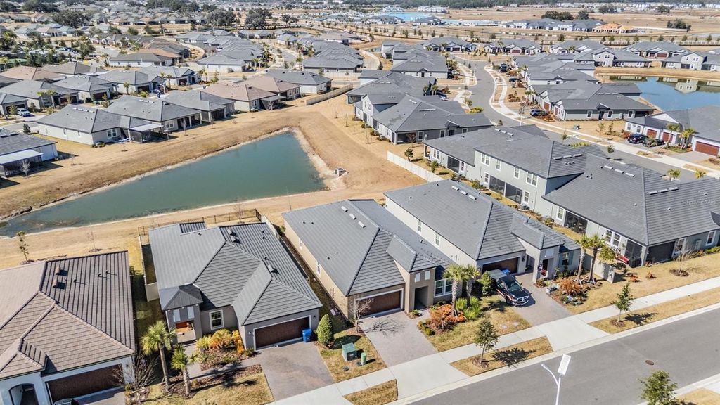 Image 33 of property listing at 10515 GABLE DIG LOOP, San Antonio, FL 33576