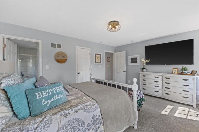 503 Fairview CIRCLE, Waterford, WI 53185