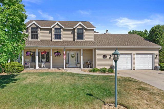503 Fairview CIRCLE, Waterford, WI 53185