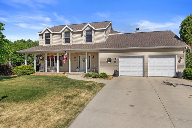 503 Fairview CIRCLE, Waterford, WI 53185