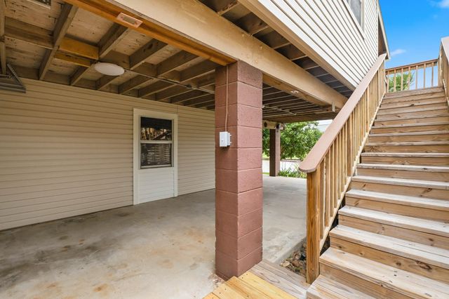 23 N Sandpiper Street, La Marque, TX 77568