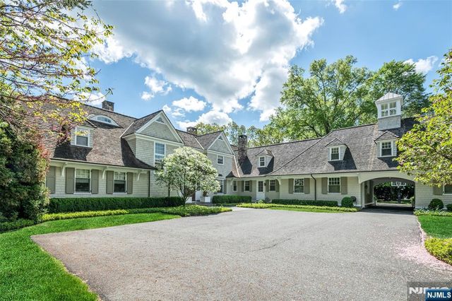 259 Indian Trail Drive, Franklin Lakes, NJ 07417