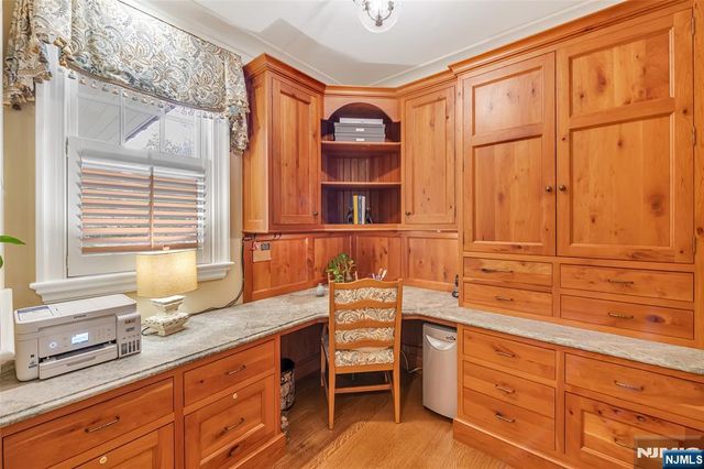 259 Indian Trail Drive, Franklin Lakes, NJ 07417
