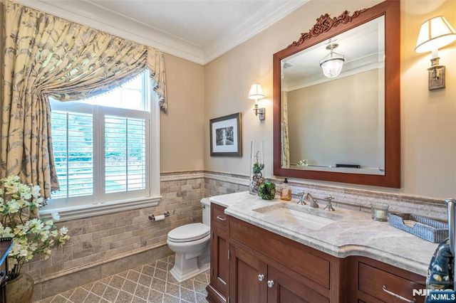 259 Indian Trail Drive, Franklin Lakes, NJ 07417