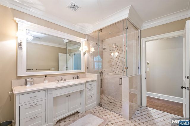 259 Indian Trail Drive, Franklin Lakes, NJ 07417