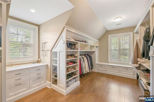 259 Indian Trail Drive, Franklin Lakes, NJ 07417