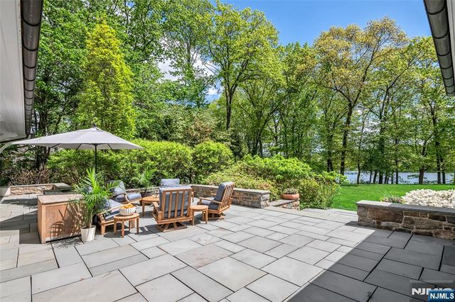 259 Indian Trail Drive, Franklin Lakes, NJ 07417