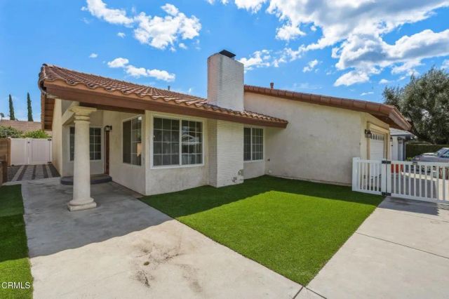 2082 Belgrave Court, Simi Valley, CA 93063