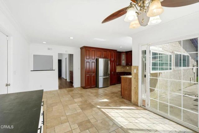 2082 Belgrave Court, Simi Valley, CA 93063