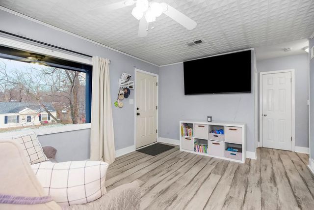 5029 Forest Avenue, Kansas City, KS 66106