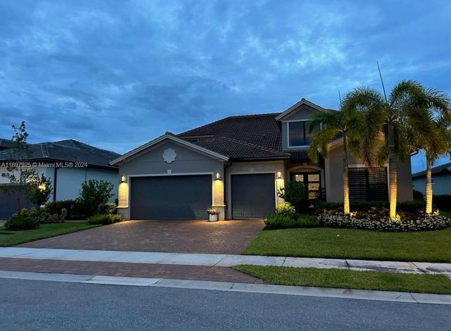 141 Cinder Dunes Pt, Jupiter, FL 33478