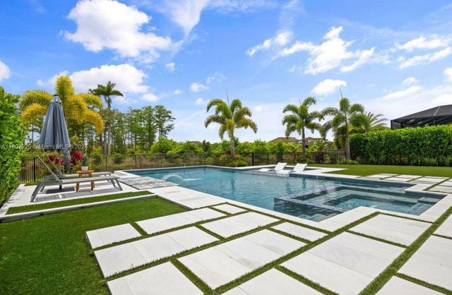 141 Cinder Dunes Pt, Jupiter, FL 33478