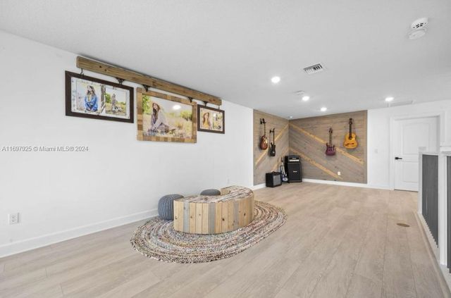 141 Cinder Dunes Pt, Jupiter, FL 33478