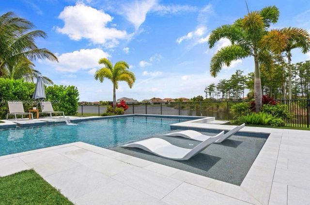 141 Cinder Dunes Pt, Jupiter, FL 33478