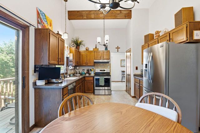 719 Wexford WAY, Hartland, WI 53029