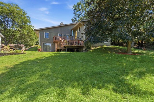 719 Wexford WAY, Hartland, WI 53029