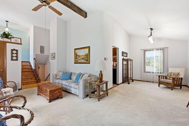 719 Wexford WAY, Hartland, WI 53029