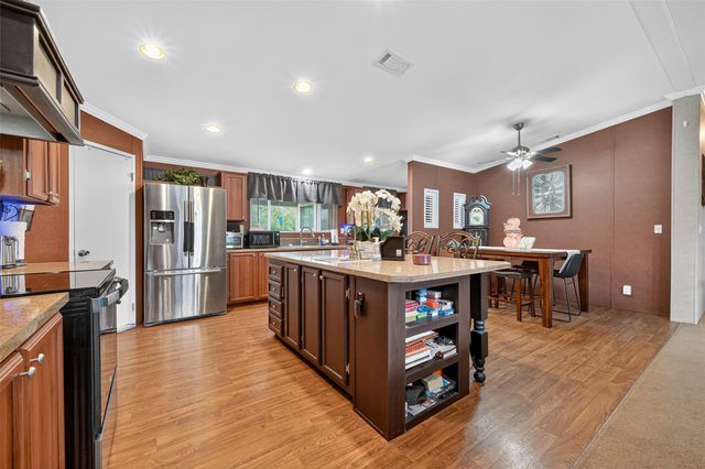 10715 Bozeman Ferry Rd, Midway, TX 75852