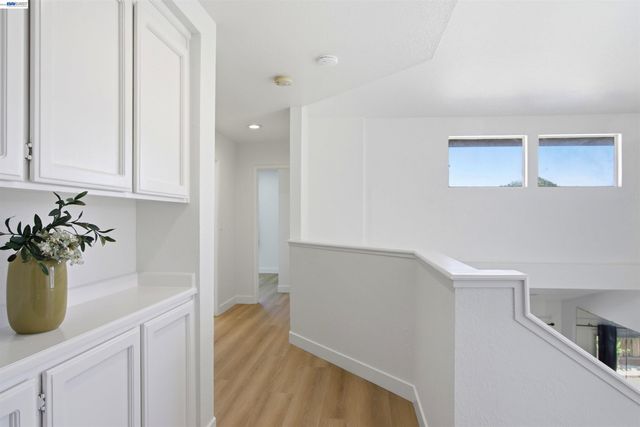 6010 Peppertree Ct, Newark, CA 94560