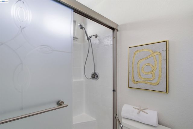 6010 Peppertree Ct, Newark, CA 94560