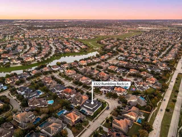 3322 Rumbling Rock Lane, Katy, TX 77494