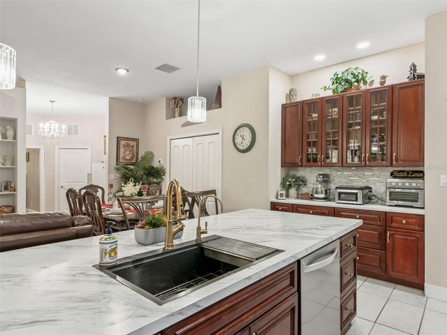 7157 KNOXVILLE DR, Webster, FL 33597