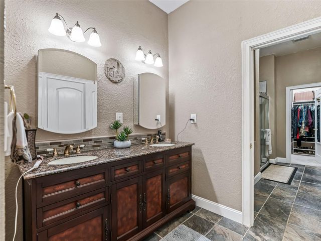 7157 KNOXVILLE DR, Webster, FL 33597