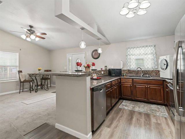 7157 KNOXVILLE DR, Webster, FL 33597