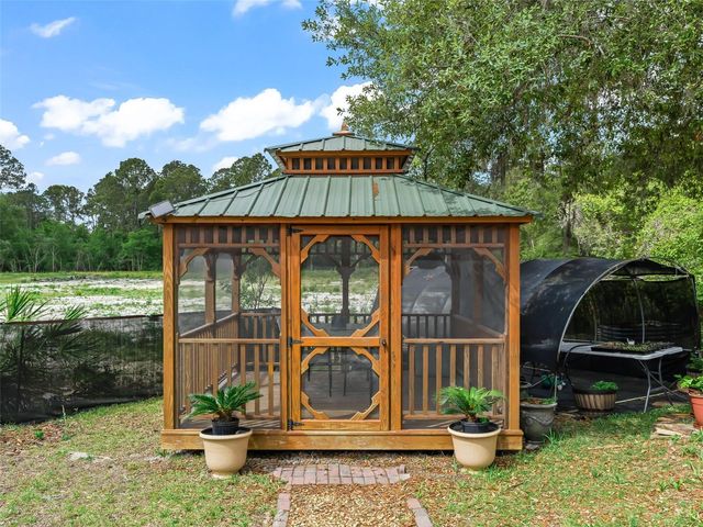 7157 KNOXVILLE DR, Webster, FL 33597