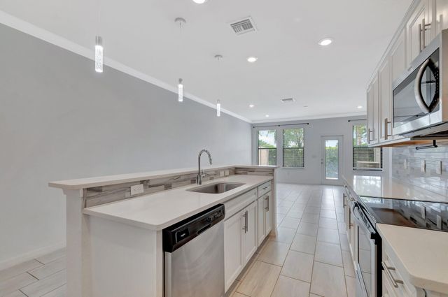 2854 Bard Street, Palm Springs, FL 33406