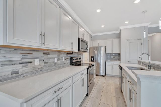 2854 Bard Street, Palm Springs, FL 33406