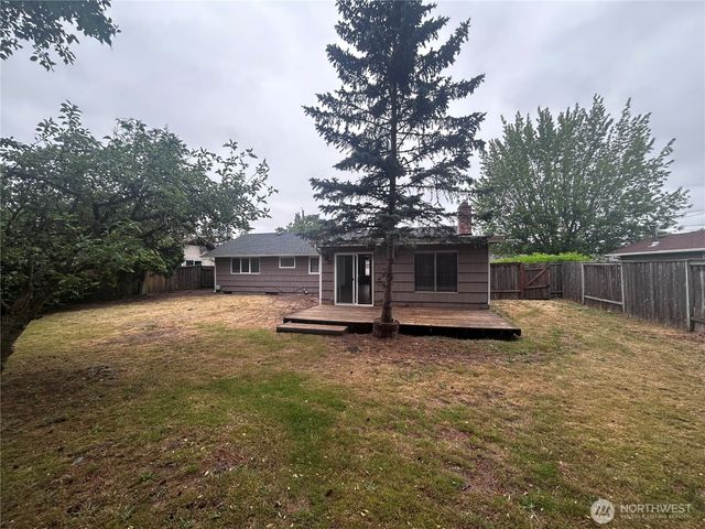 8606 Haviland Avenue SW, Lakewood, WA 98498