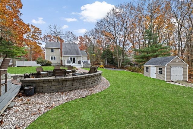 23 John Neil Dr, Norwell, MA 02061