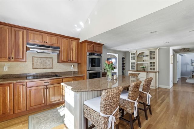 23 John Neil Dr, Norwell, MA 02061