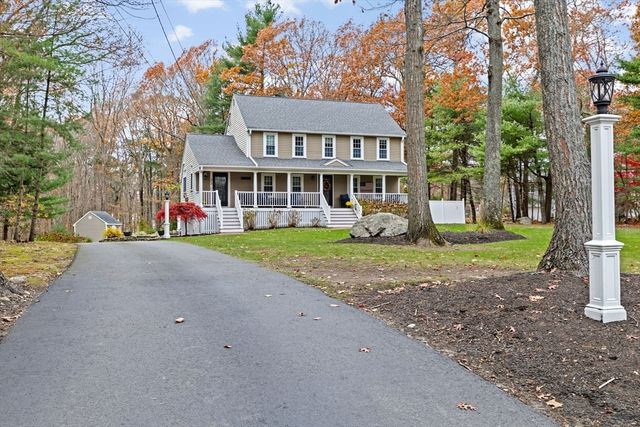 23 John Neil Dr, Norwell, MA 02061