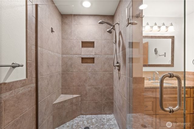 19411 112th Avenue E, Graham, WA 98338