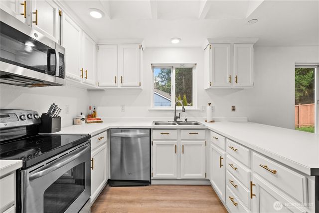 19411 112th Avenue E, Graham, WA 98338