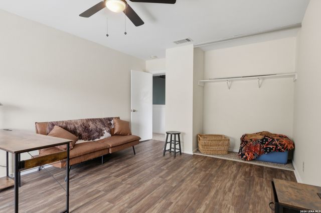 5031 Fawn Lake, San Antonio, TX 78244