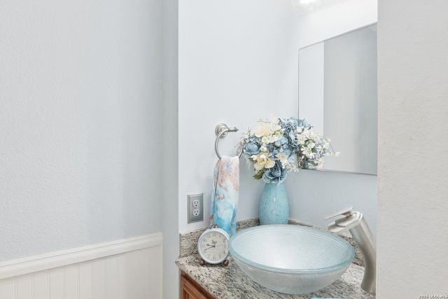 5031 Fawn Lake, San Antonio, TX 78244