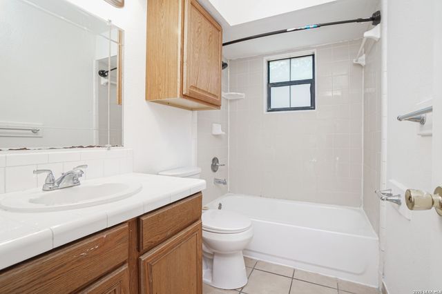 3600 Chapultepec, San Antonio, TX 78228