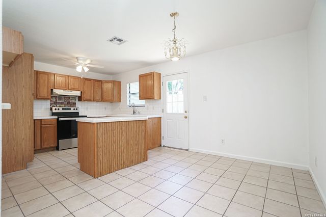 3600 Chapultepec, San Antonio, TX 78228