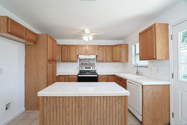 3600 Chapultepec, San Antonio, TX 78228