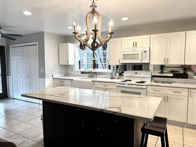 2350 Waccamaw Shores Road, Lake Waccamaw, NC 28450