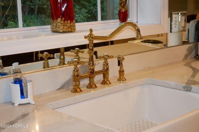 2350 Waccamaw Shores Road, Lake Waccamaw, NC 28450