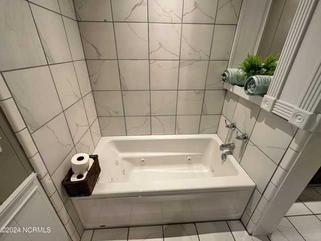 2350 Waccamaw Shores Road, Lake Waccamaw, NC 28450